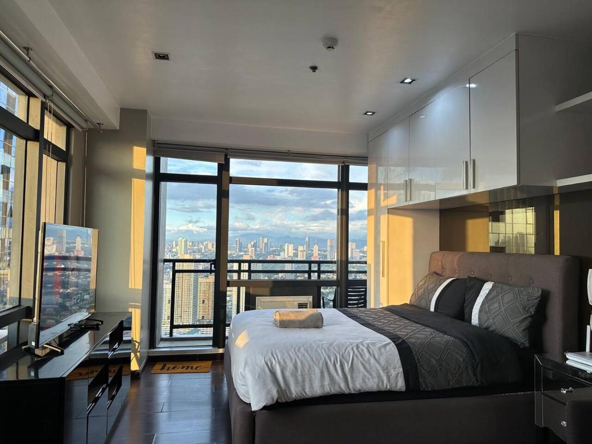 Apartment Homestyle Rare Find Corner With 2 Balconies In The Gramercy Residences Manila