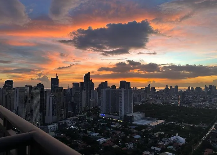 Homestyle Rare Find Corner Studio With 2 Balconies In The Gramercy Residences